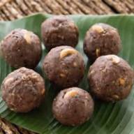 How To Prepare A Nutritious Ragi Laddu With Dry Fruits Recipe